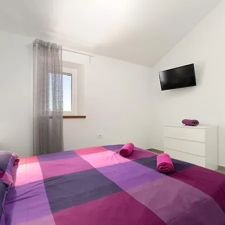 Madonna Delle Nevi By Briskva *