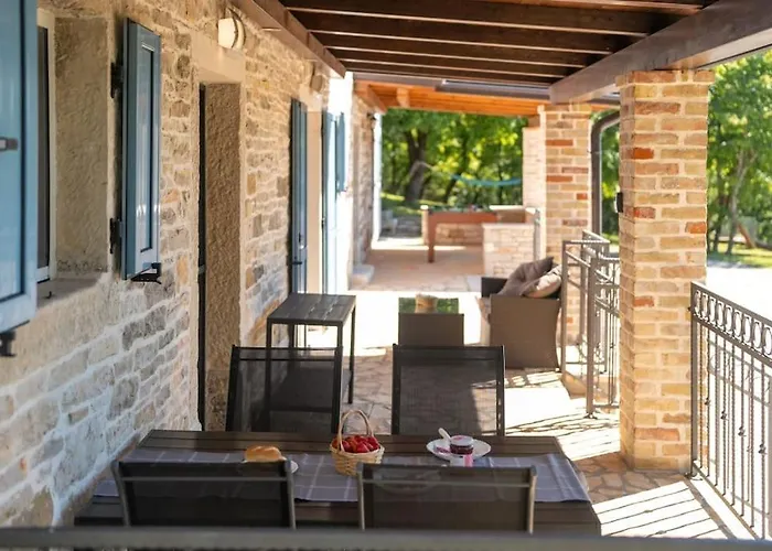 Madonna Delle Nevi By Briskva * Oprtalj