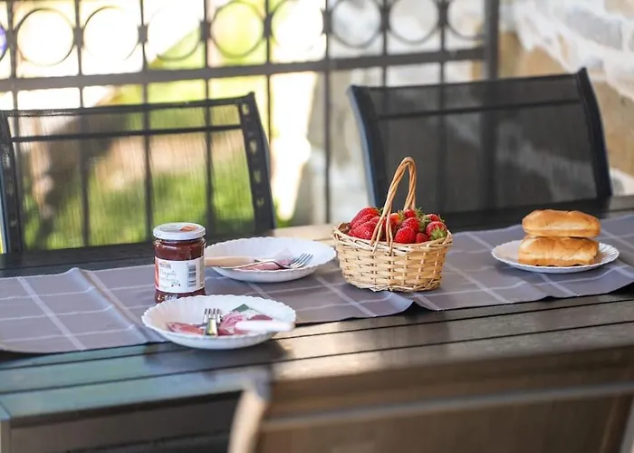 Madonna Delle Nevi By Briskva *