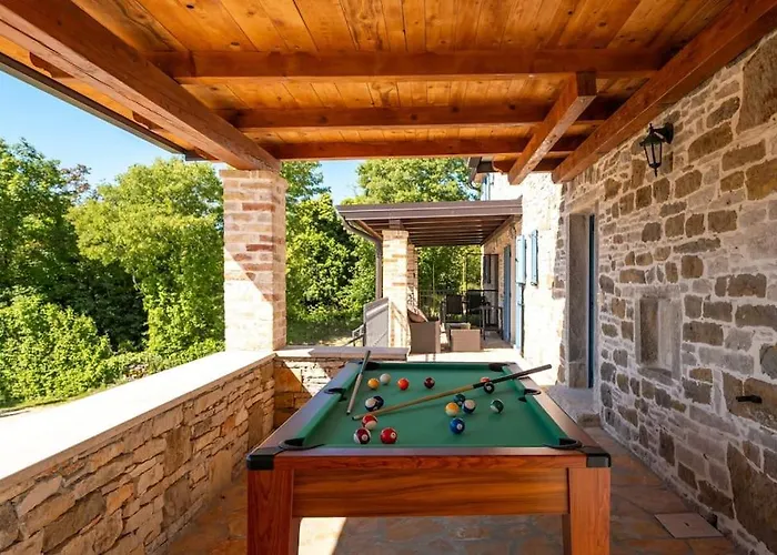 Madonna Delle Nevi By Briskva * Oprtalj