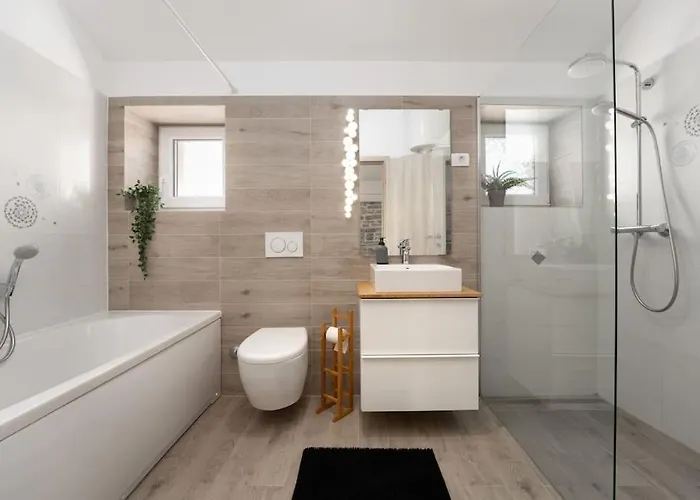 Madonna Delle Nevi By Briskva *