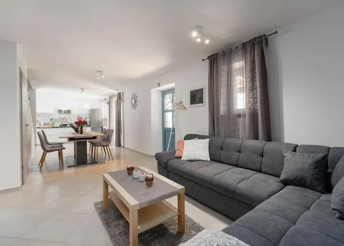 Madonna Delle Nevi By Briskva * Oprtalj