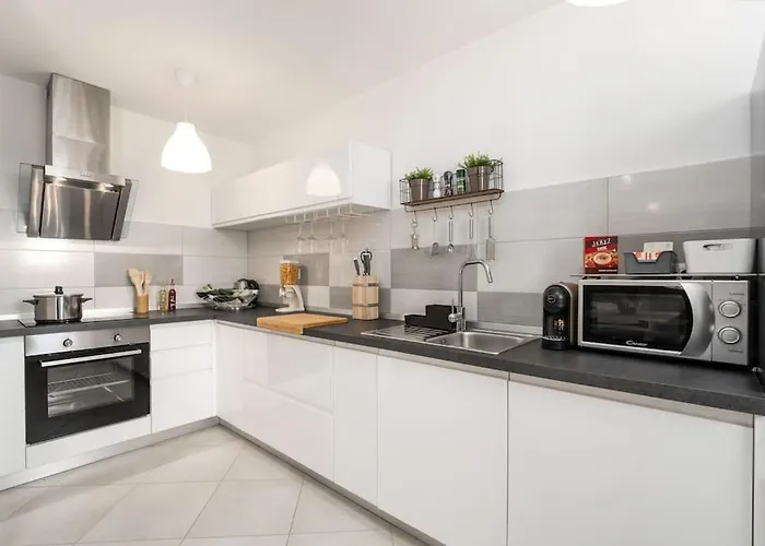 Villa Madonna Delle Nevi By Briskva