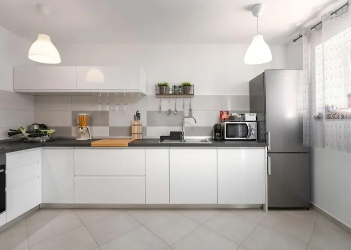 Madonna Delle Nevi By Briskva Villa Oprtalj