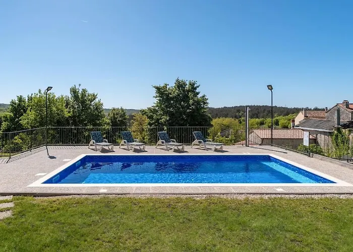 Madonna Delle Nevi By Briskva